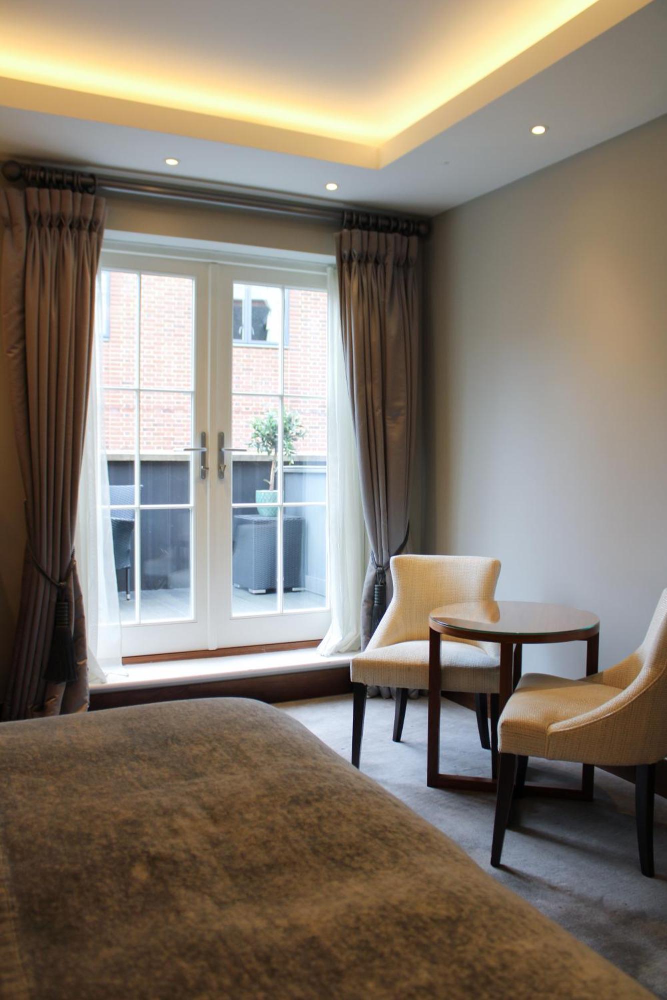 One Warwick Park Hotel Royal Tunbridge Wells Exterior photo
