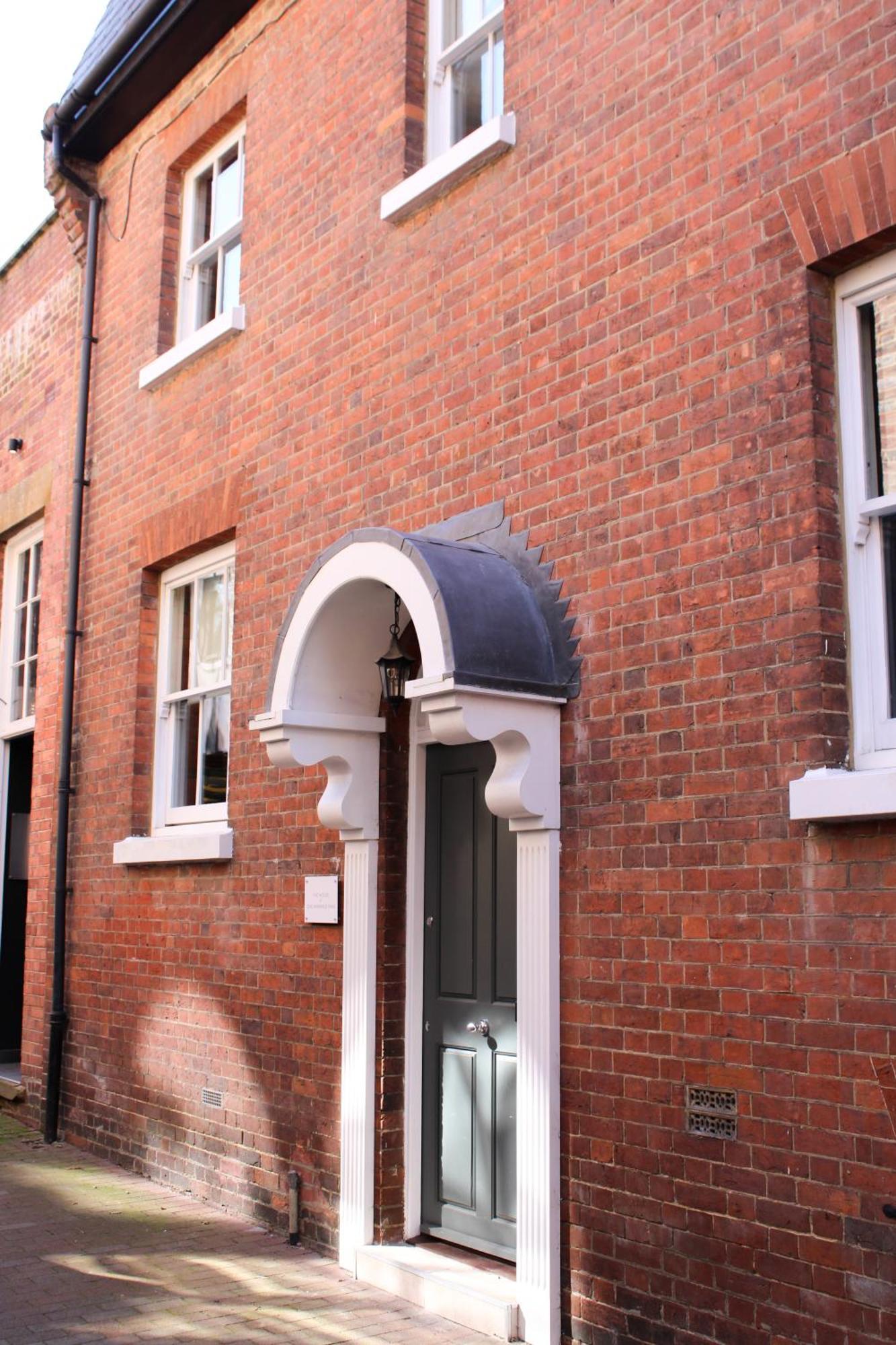 One Warwick Park Hotel Royal Tunbridge Wells Exterior photo