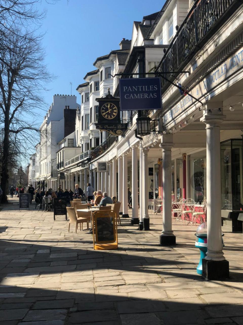One Warwick Park Hotel Royal Tunbridge Wells Exterior photo